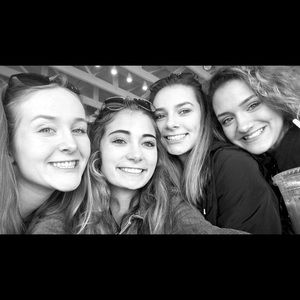 Meet your Posher, Tori